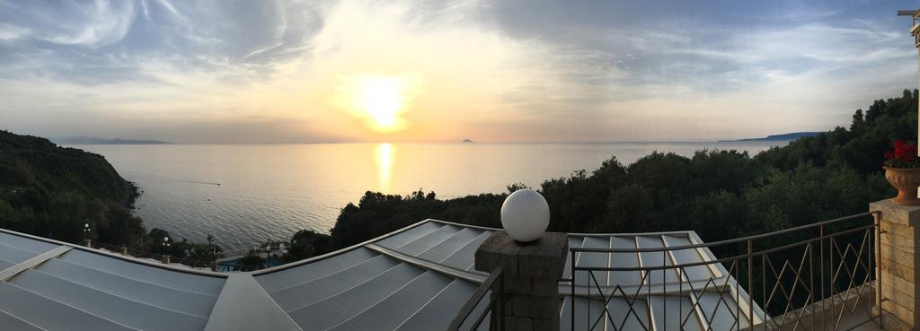 Caposperone Resort Палми Екстериор снимка