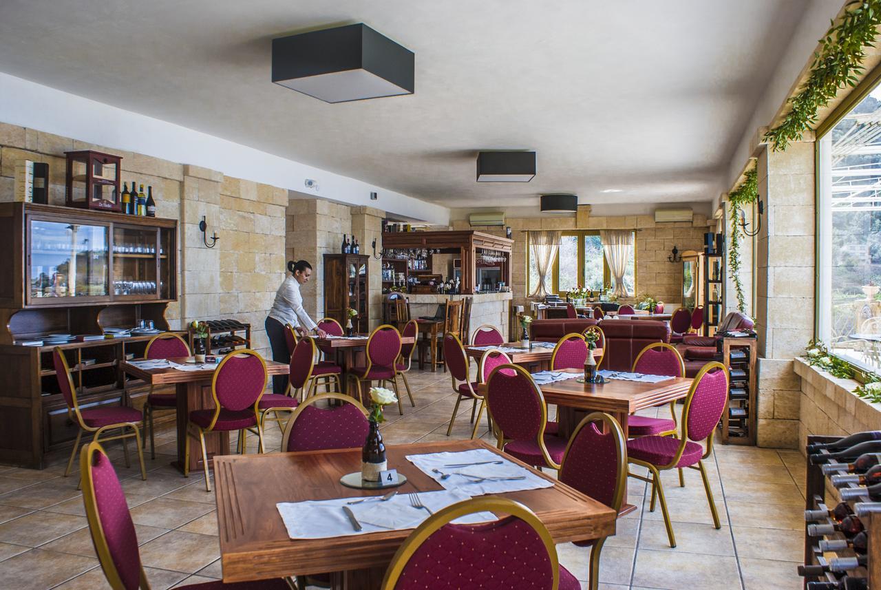 Caposperone Resort Палми Екстериор снимка