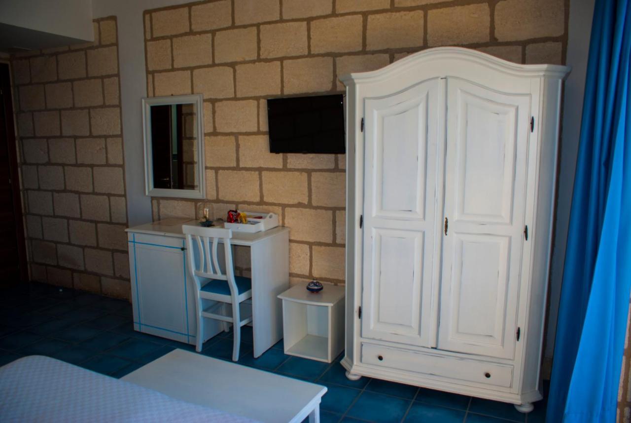Caposperone Resort Палми Екстериор снимка